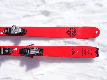 ブラッククロウズ　camox freebird